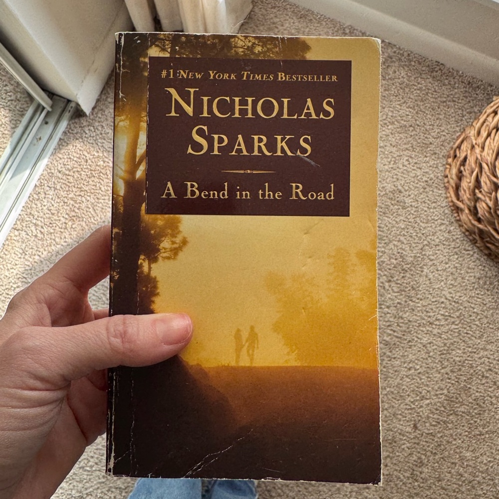 A Bend in the Road by Nicholas Sparks